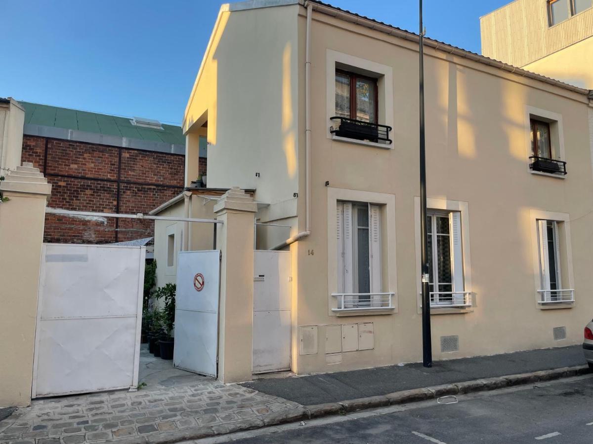 Agreable Appartement Dans Une Maison 圣但尼 外观 照片