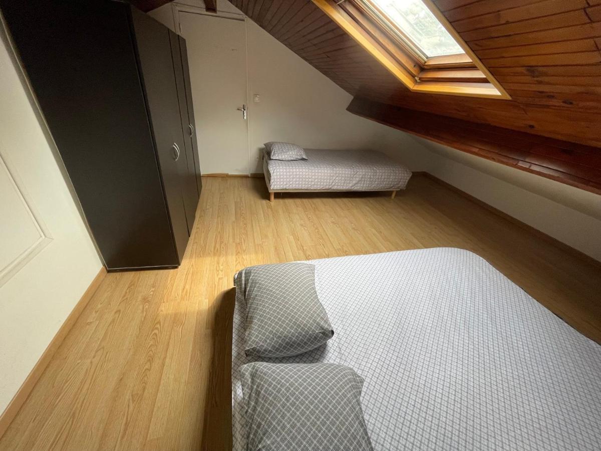 Agreable Appartement Dans Une Maison 圣但尼 外观 照片