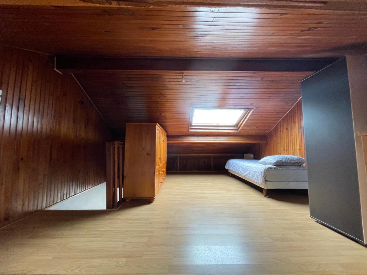 Agreable Appartement Dans Une Maison 圣但尼 外观 照片