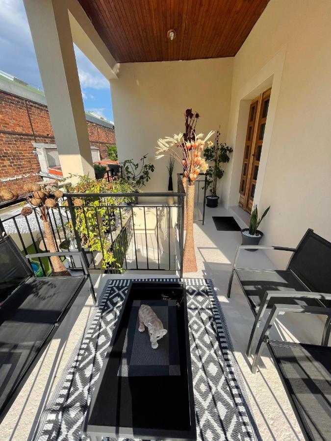 Agreable Appartement Dans Une Maison 圣但尼 外观 照片
