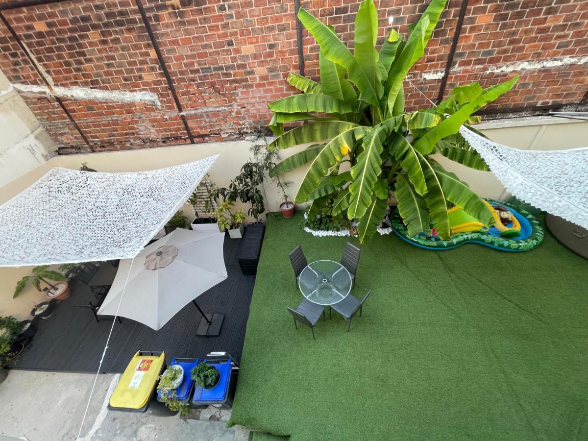 Agreable Appartement Dans Une Maison 圣但尼 外观 照片